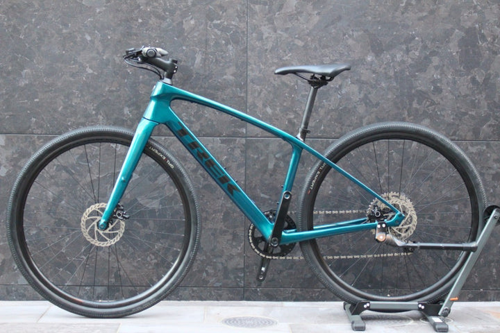 トレック TREK FX SPORT4 2022モデル Sサイズ シマノ デオーレ 10S カーボン クロスバイク 油圧DISC 【福岡店】