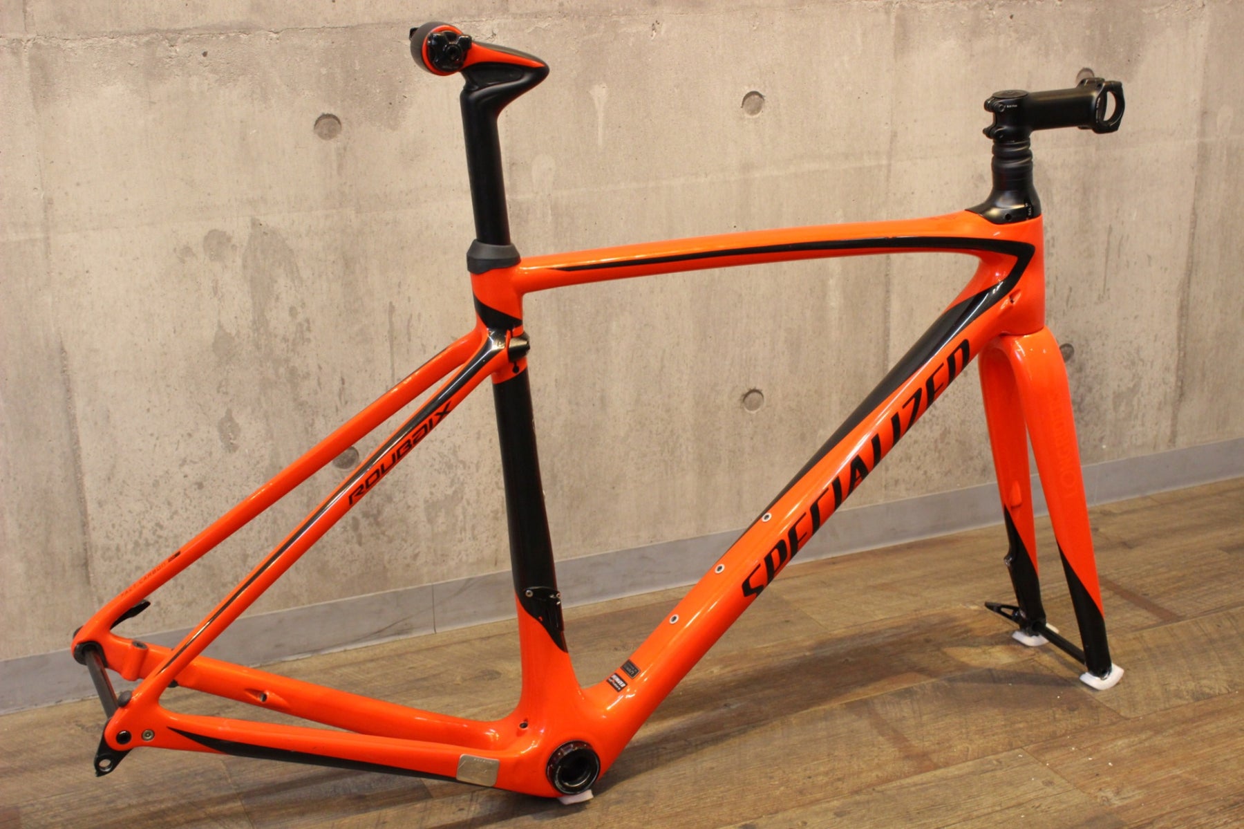 スペシャライズド SPECIALIZED ルーベ ROUBAIX DISC 2017 52サイズ