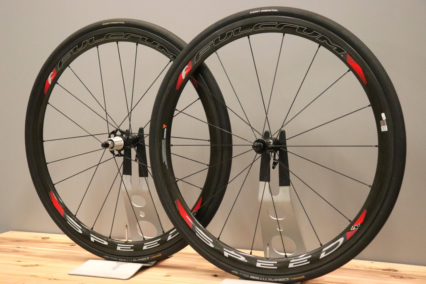 フルクラム FULCRUM スピード SPEED 40T カーボン チューブラー