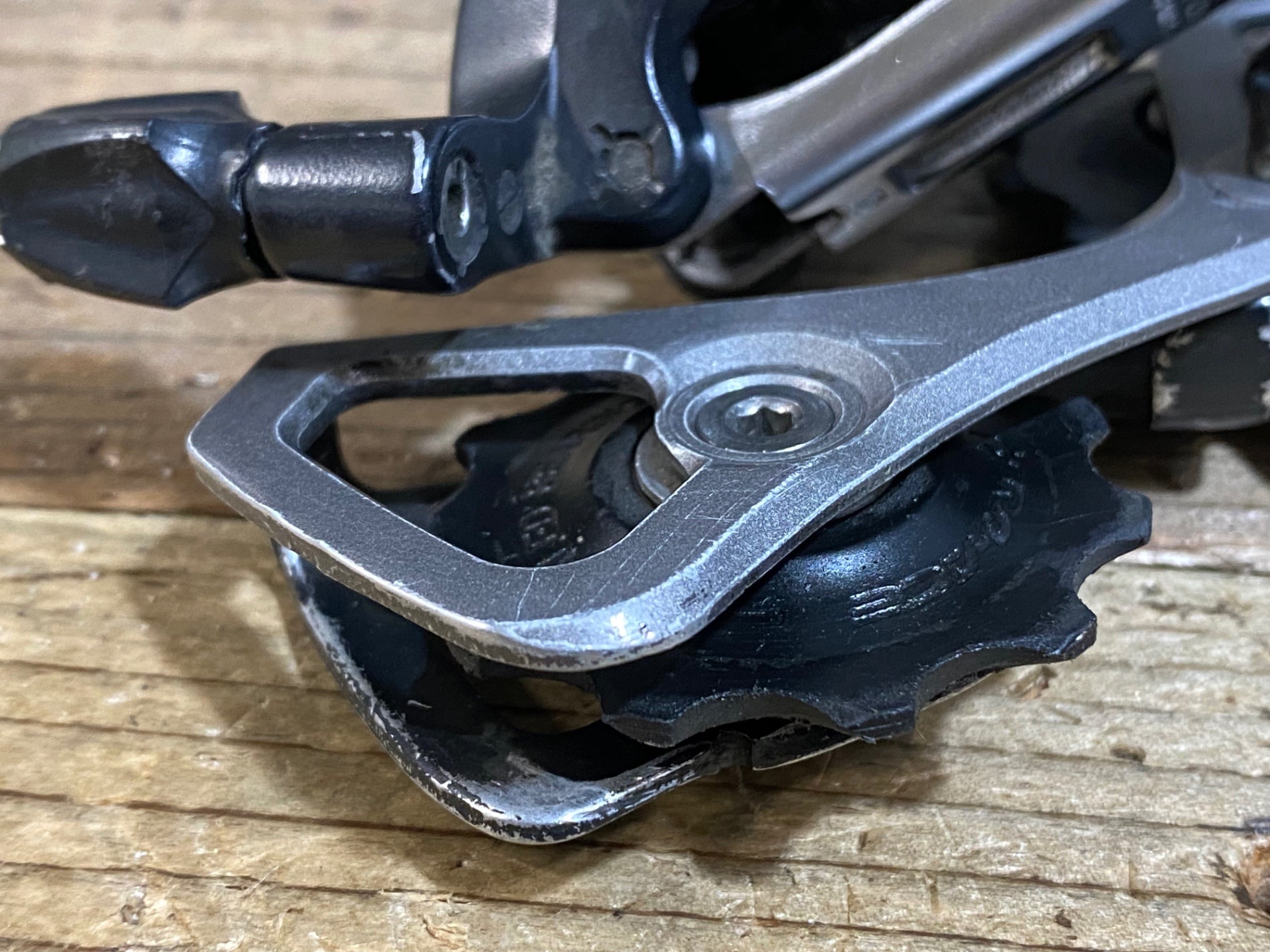 JX241 シマノ SHIMANO 105 RD-5701 リアディレイラー 10S – BICI AMORE