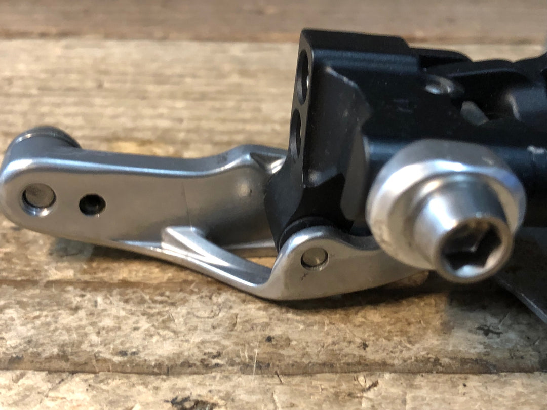 JV305 シマノ SHIMANO 105 FD-5800 フロントディレイラー 2S 直付け シルバー