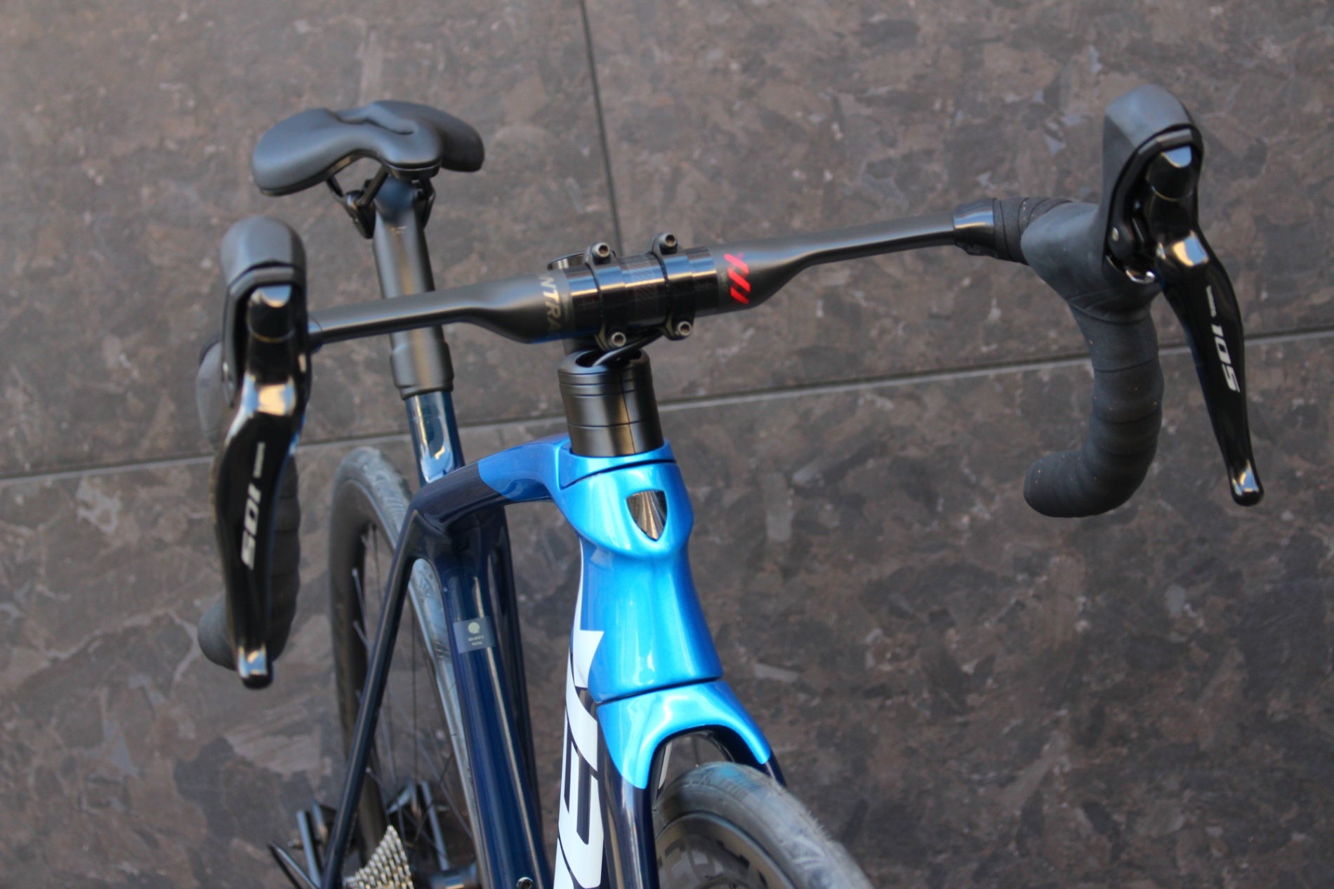 トレック TREK エモンダ EMONDA SL5 DISC 2021年モデル 52サイズ