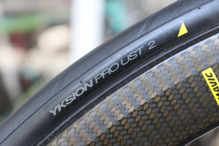 マヴィック MAVIC コスミック プロ カーボン COSIMIC PRO CARBON UST カーボン チューブレス ホイールセット シマノ 11S/12S 19C 【横浜店】