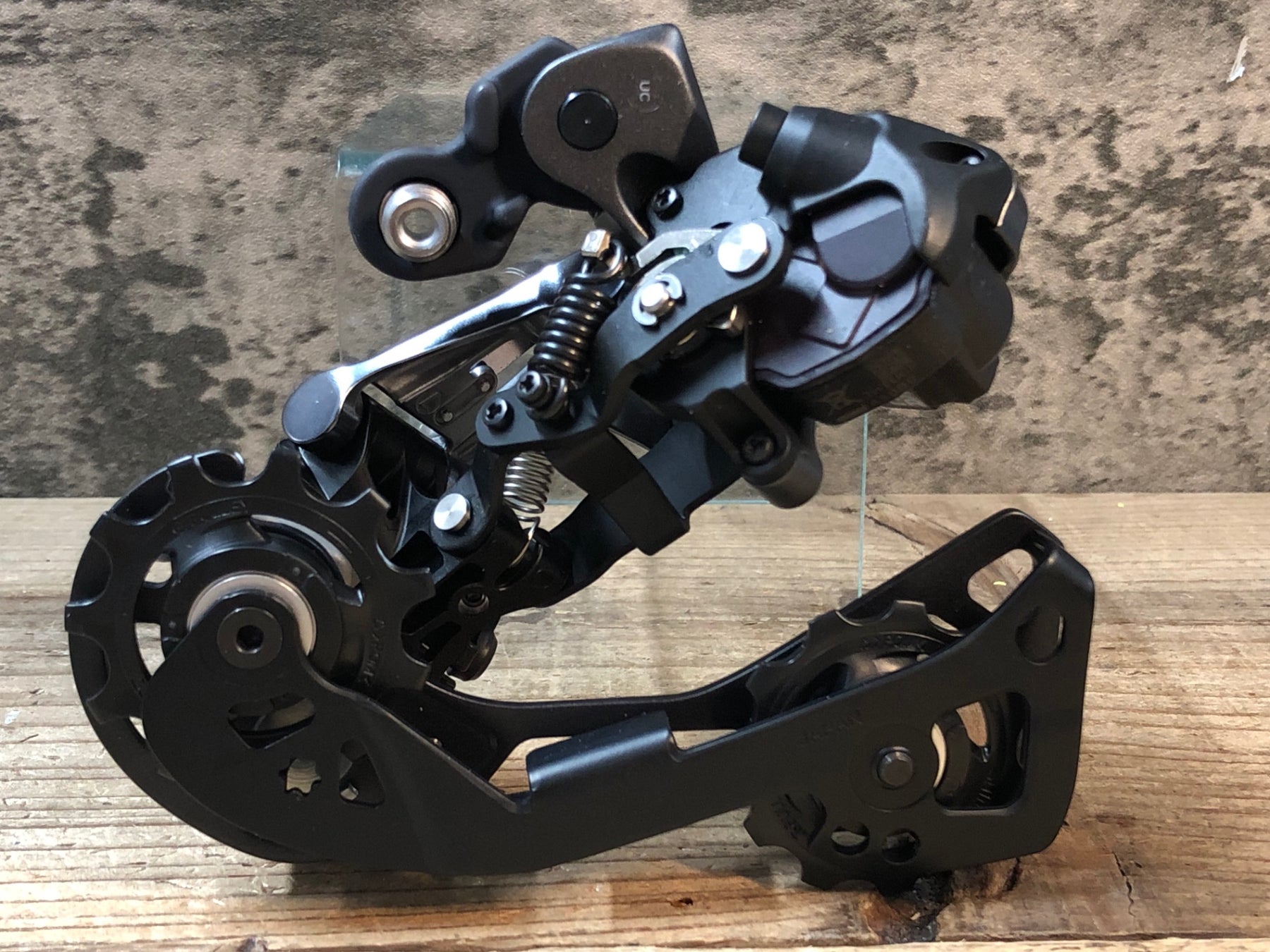 JN665 シマノ SHIMANO GRX RD-RX817 リアディレイラー 1×11S Di2 電動