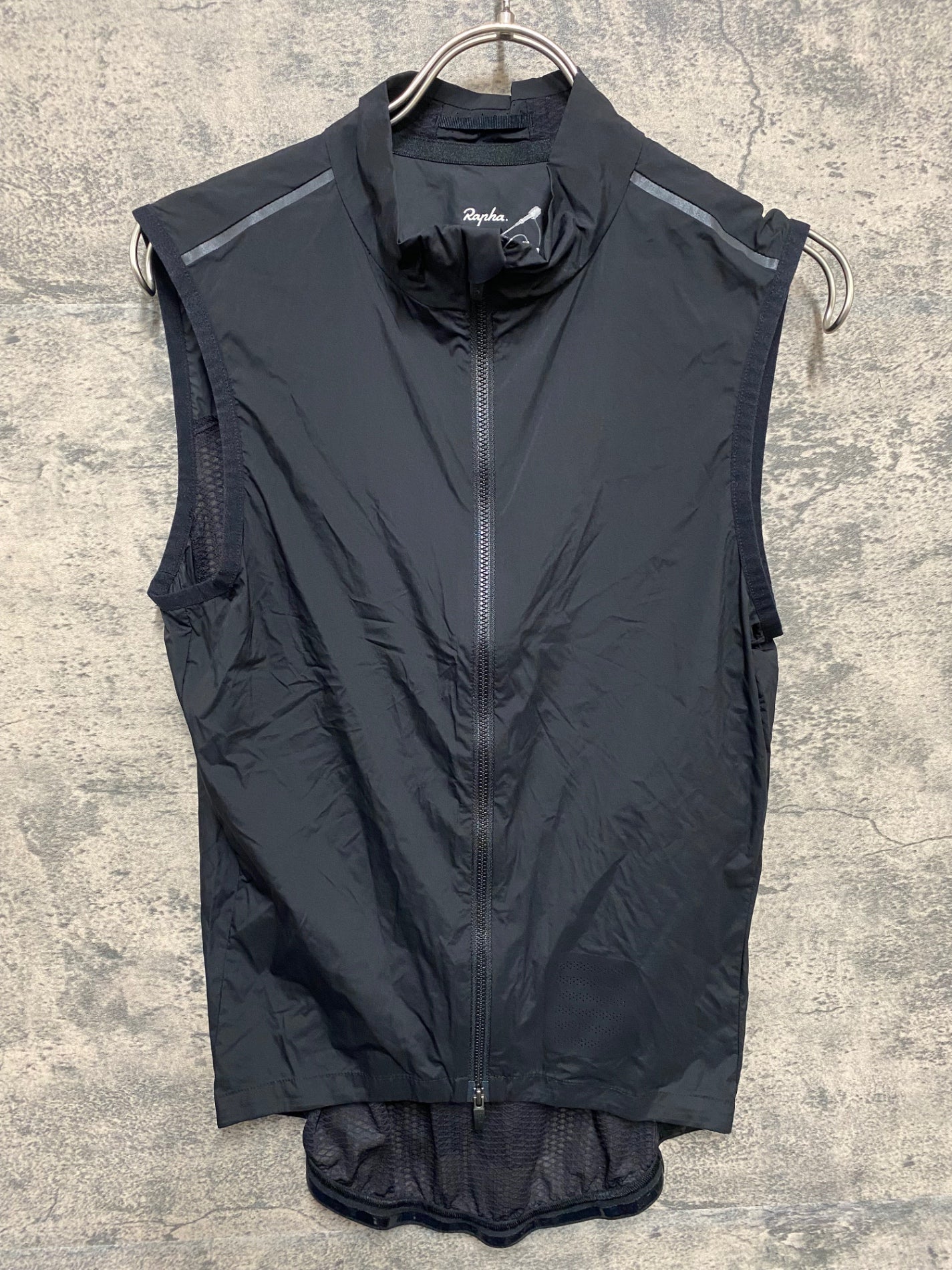 Rapha ベスト 黒 【公式通販】