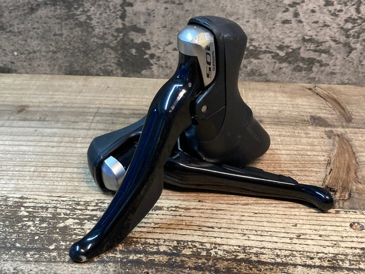 IL558 シマノ SHIMANO 105 ST-5800 STIレバー 2x11S ※左固定部にクラックの為ジャンク