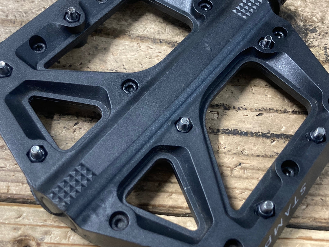 JZ531 クランクブラザーズ CrankBrothers STAMP 1 フラットペダル 黒