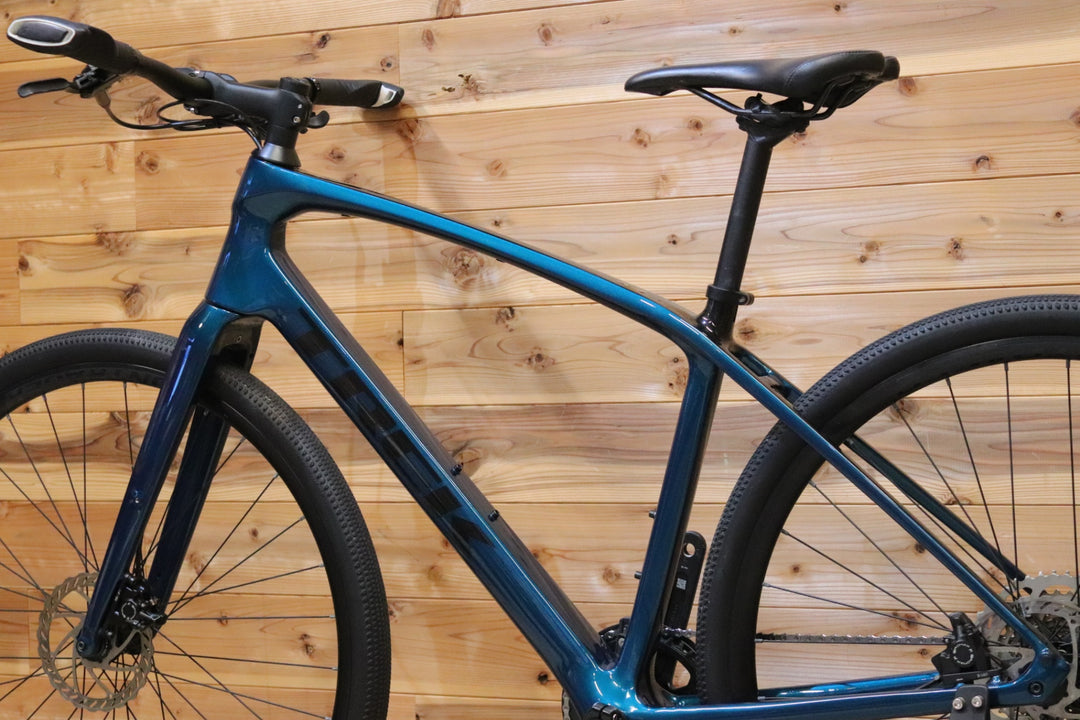 トレック TREK FX SPORT 4 DISC 2023モデル Mサイズ シマノ DEORE M4100 M5120 MIX 10S カーボン クロスバイク 【広島店】