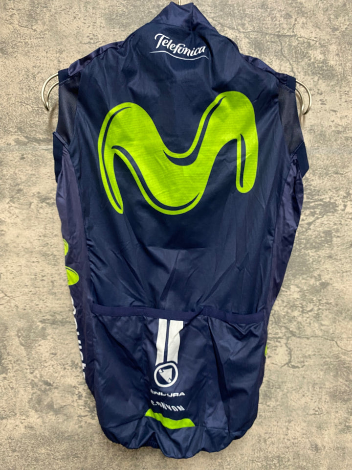 JS486 エンデュラ ENDURA ジレ サイクルベスト 濃紺 S movistar