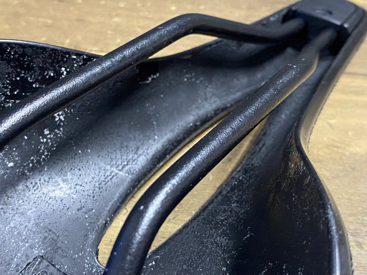 KF741 ブルックス BROOKS CAMBIUM CARVED C15 サドル 黒