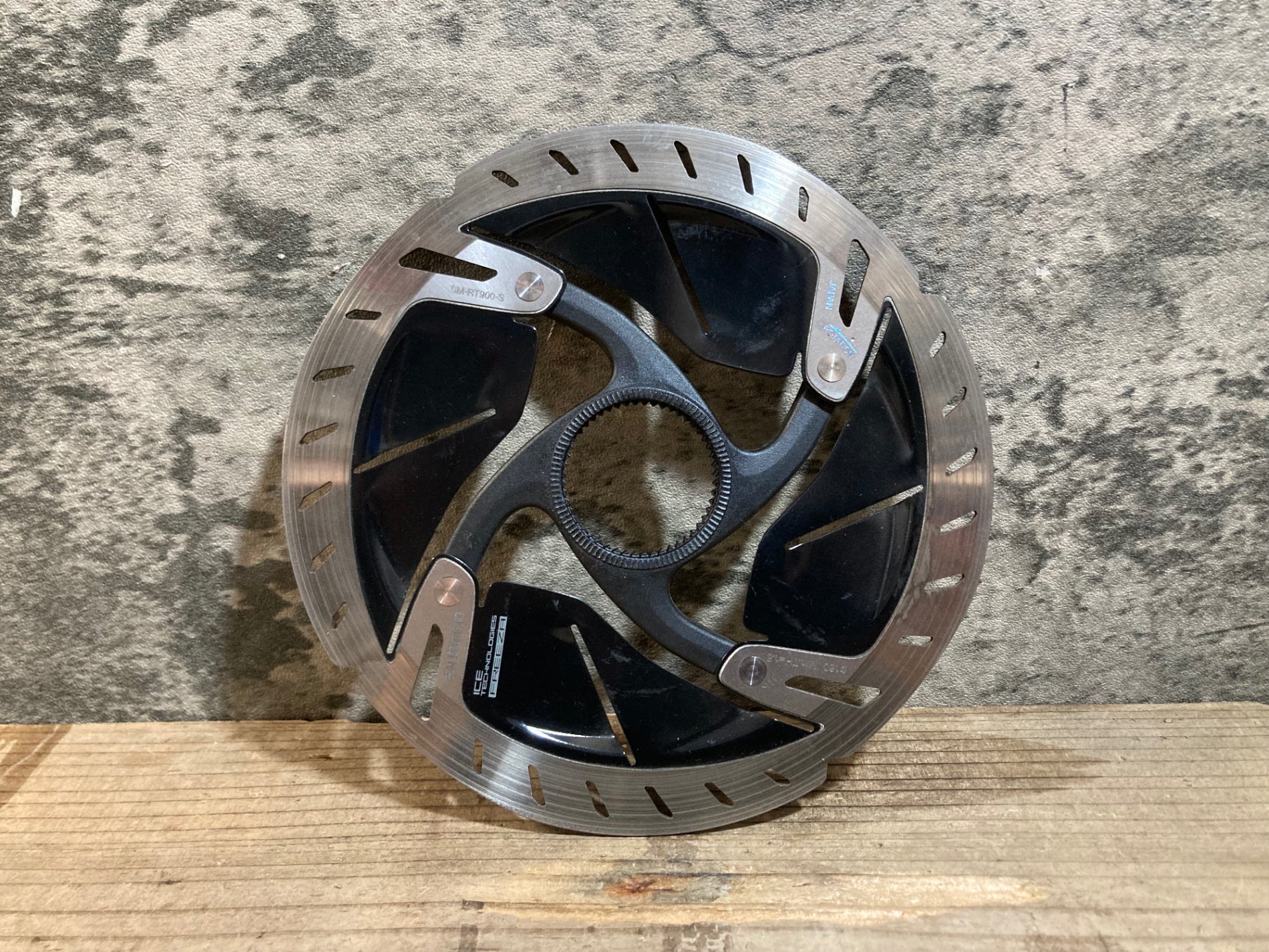 KF586 シマノ SHIMANO SM-RT900 ディスクブレーキローター 1.7mm Φ160