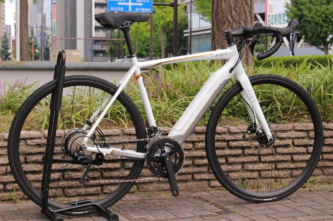 ベスビー BESV JR1 2023 Mサイズ シマノ 105 R7020 11S アルミ 電動アシスト ロードバイク E-BIKE 【名古屋店】