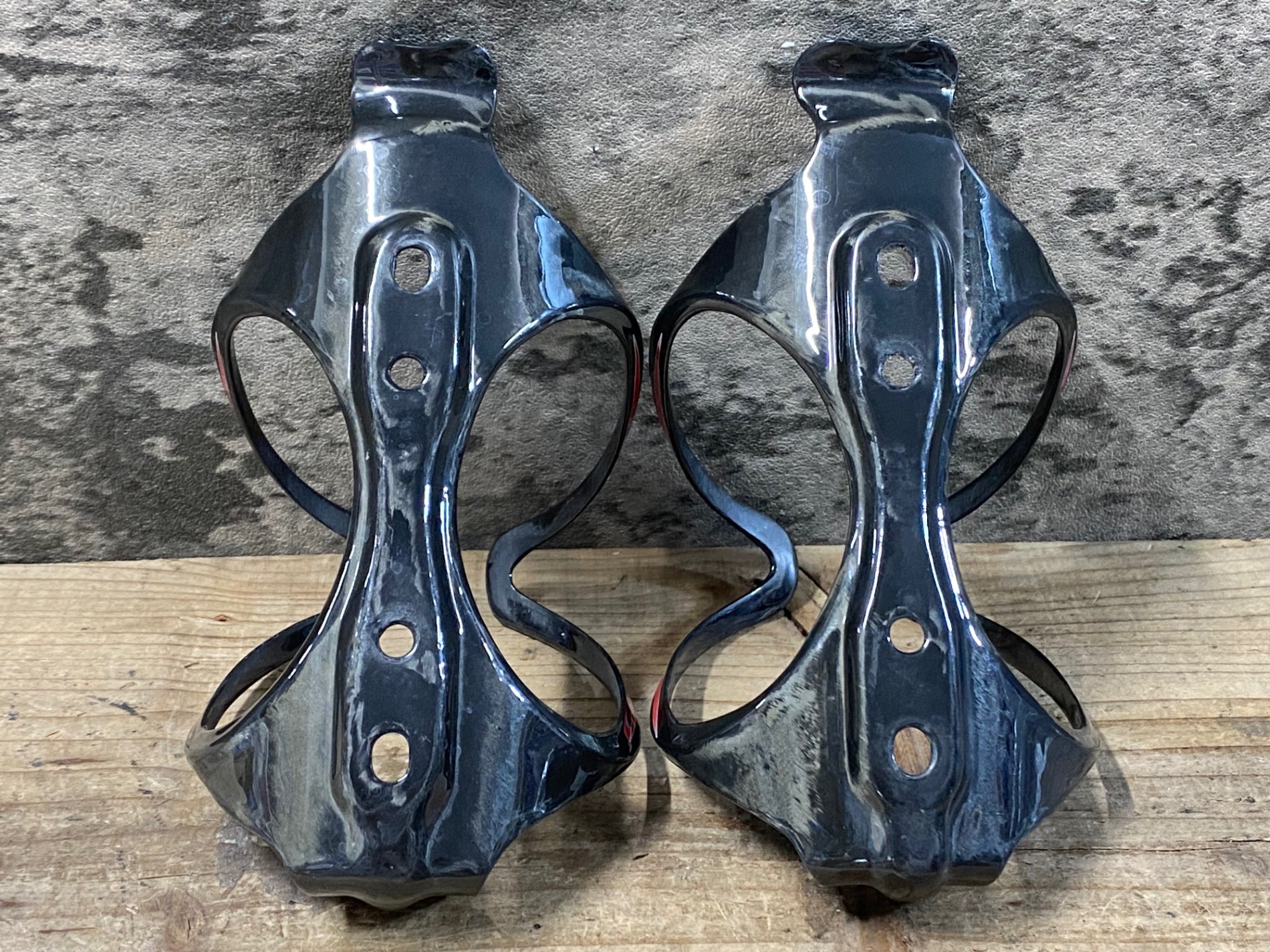 KB865 アランデル ARUNDEL カーボン ボトルケージ 2個セット – BICI