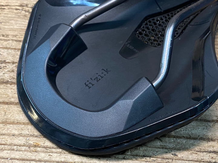 JQ830 フィジーク fizik ヴェント アルゴ VENTO ARGO R3 ADAPTIVE kiumレール 黒 150mm
