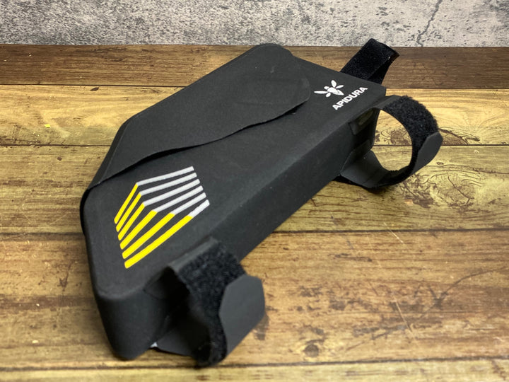 KI941 アピデュラ APIDURA RACING TOP TUBE PACK 1L トップチューブバッグ 黒