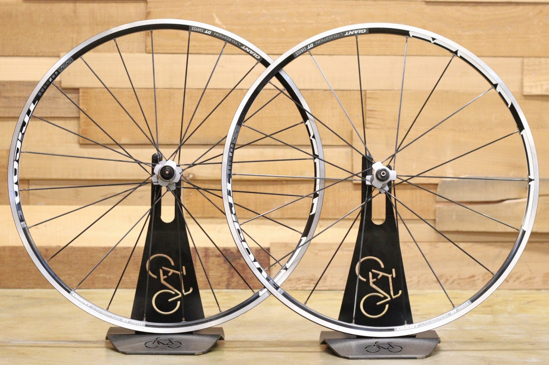 DT Swiss Endurace LN ホイール 前後セット スプロケット付 ロードバイク ホイール DT SWISS ENDULANCE LN 前後セット 【公式通販】