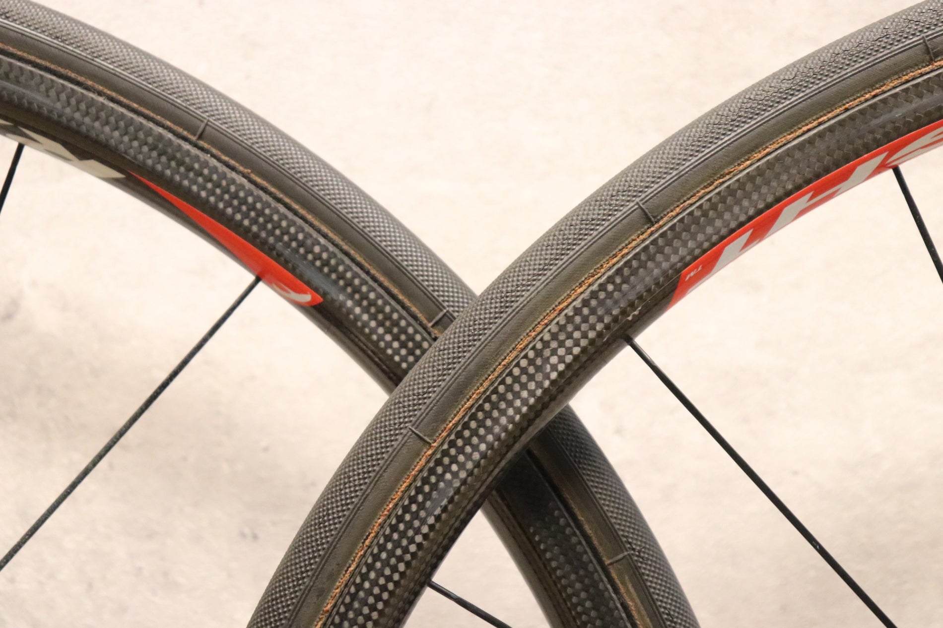 フルクラム FULCRUM レーシングライト RACING LIGHT カーボン チューブ