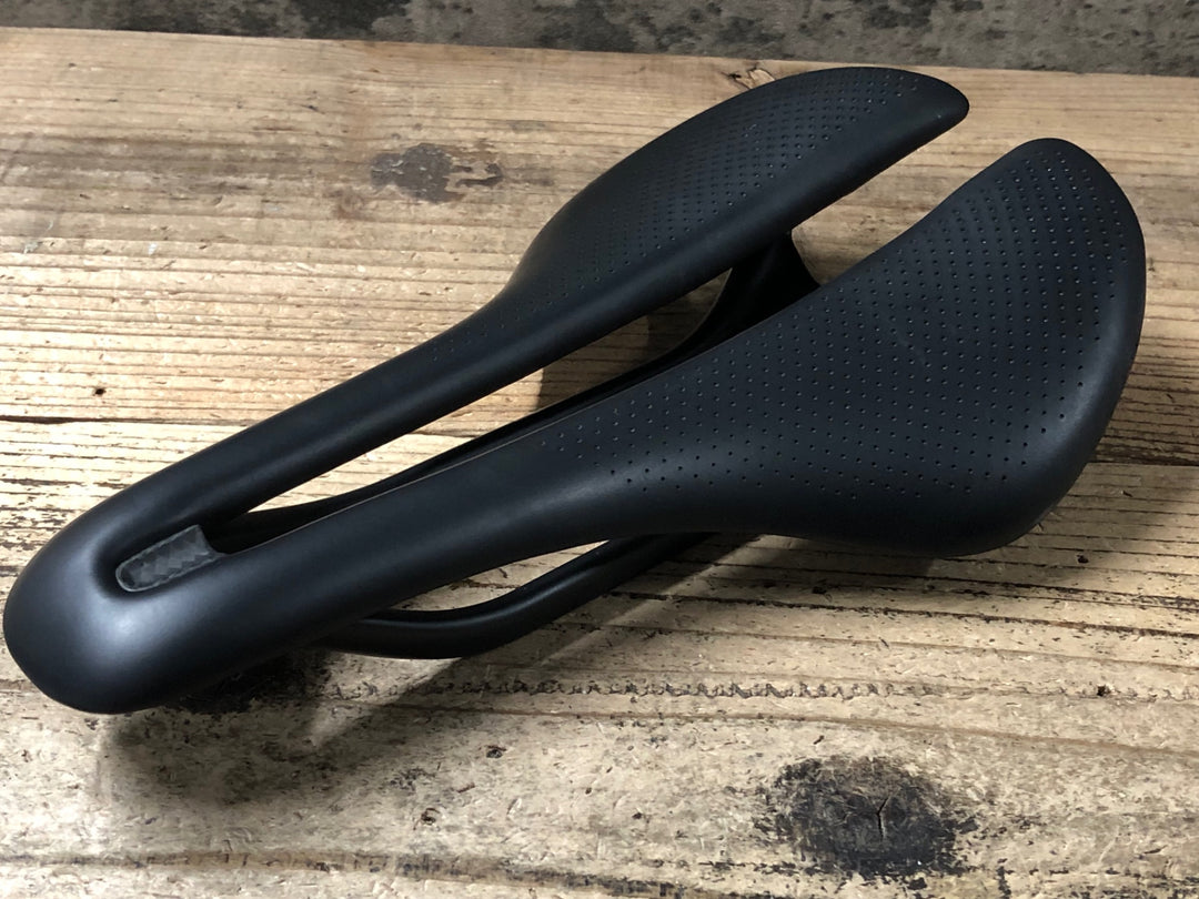 KJ182 ボントレガー BONTRAGER AEOLUS RSL サドル 黒 145mm カーボンレール