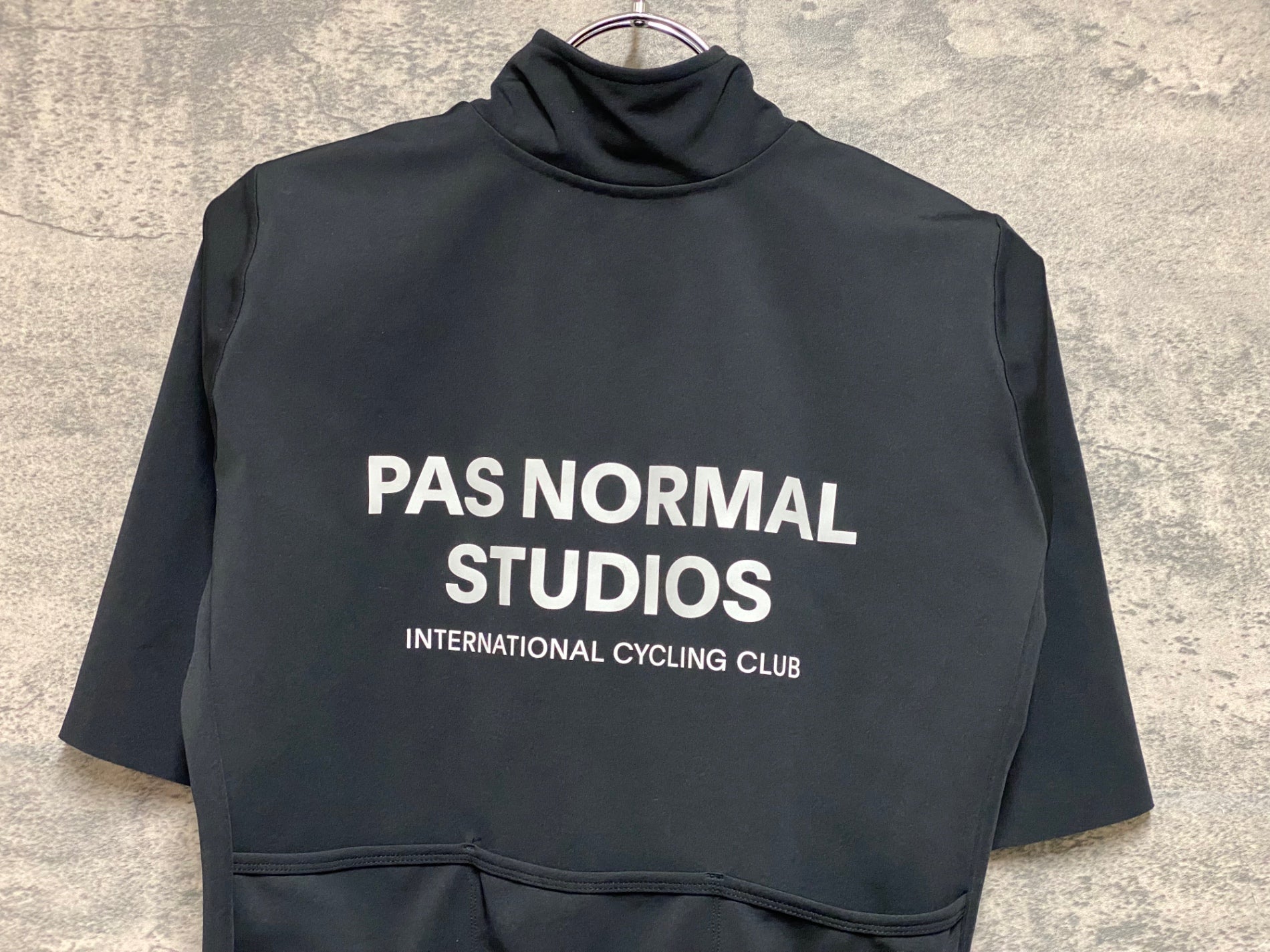 KE883 パスノーマルスタジオ PAS NORMAL STUDIOS ソフトシェル 半袖