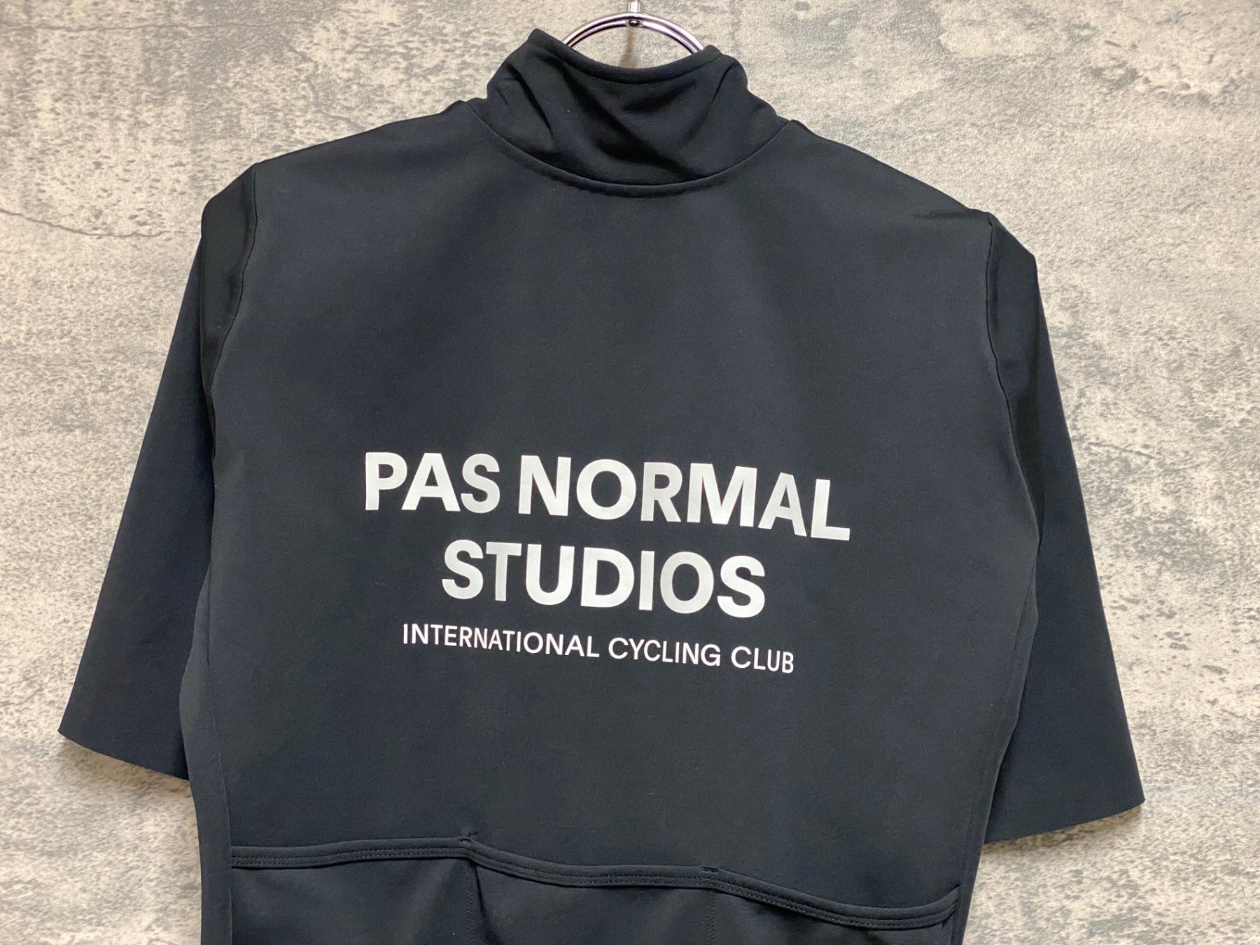 KE883 パスノーマルスタジオ PAS NORMAL STUDIOS ソフトシェル 半袖
