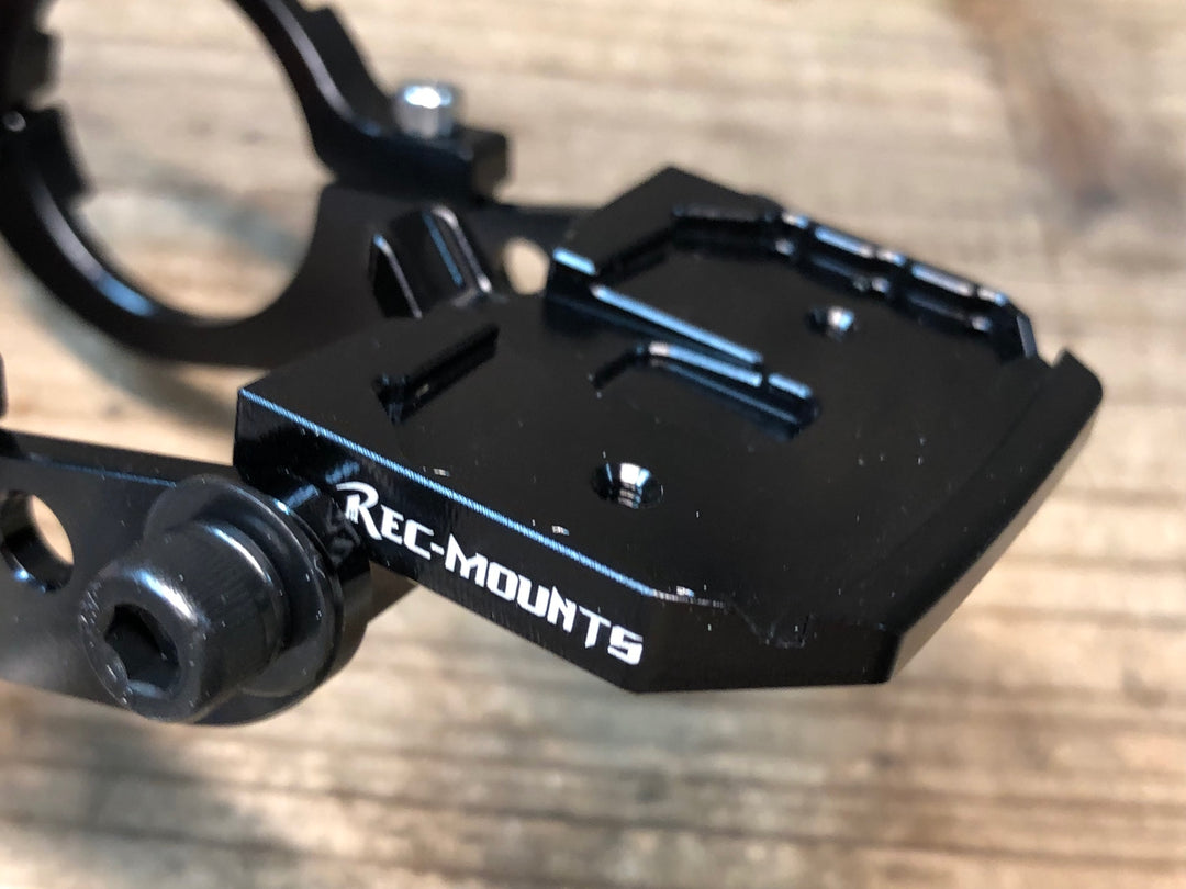 IZ908 レックマウント REC-MOUNTS ブライトン Aero コンボマウント 両持ち Φ31.8