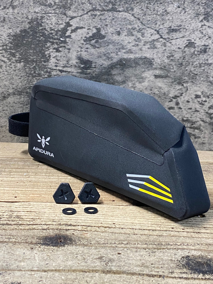 KB168 アピデュラ APIDURA RACING TOP TUBE PACK 1L トップチューブバッグ