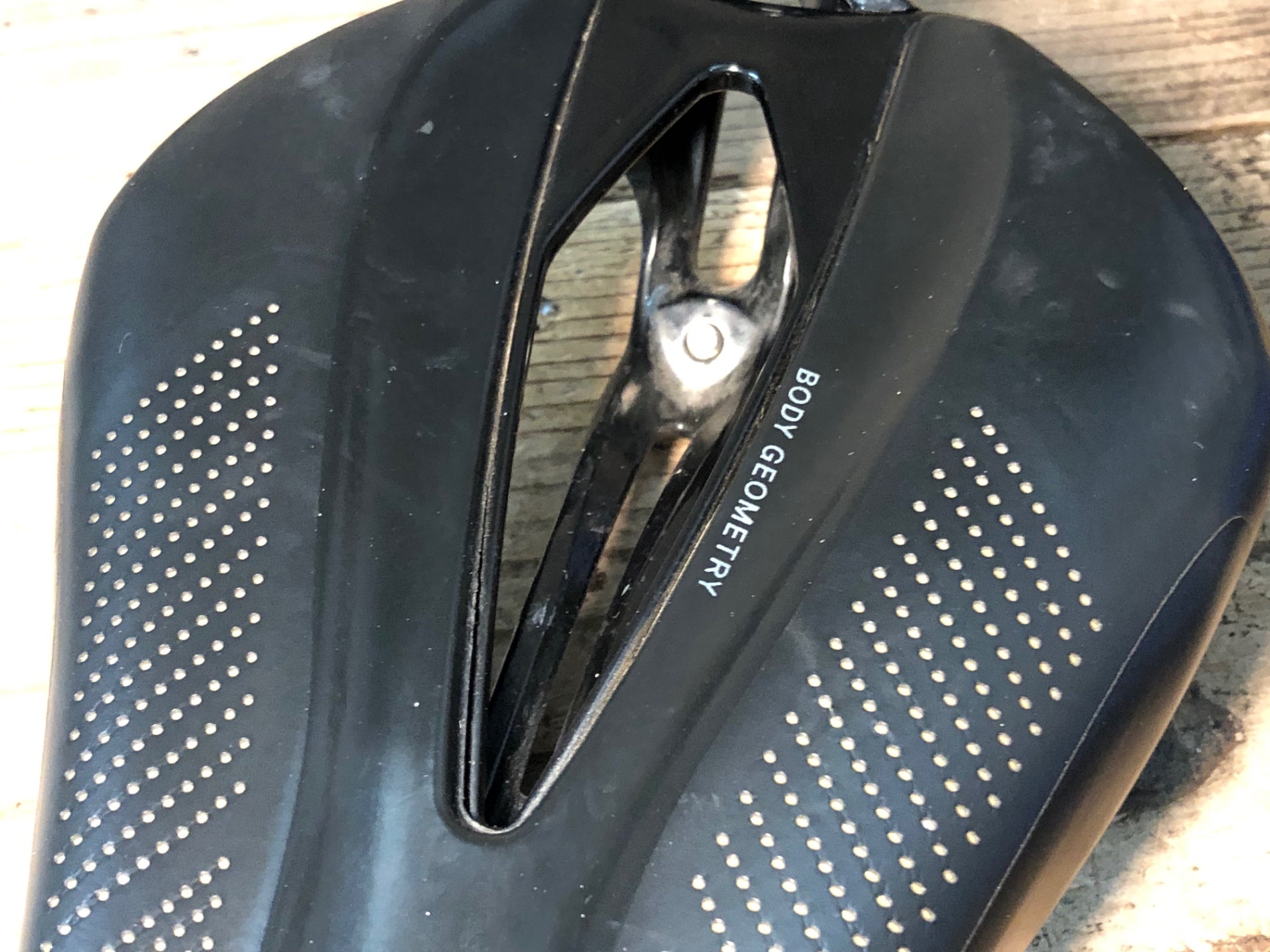 JU388 スペシャライズド SPECIALIZED シテロ SITERO サドル HOLLOWTi