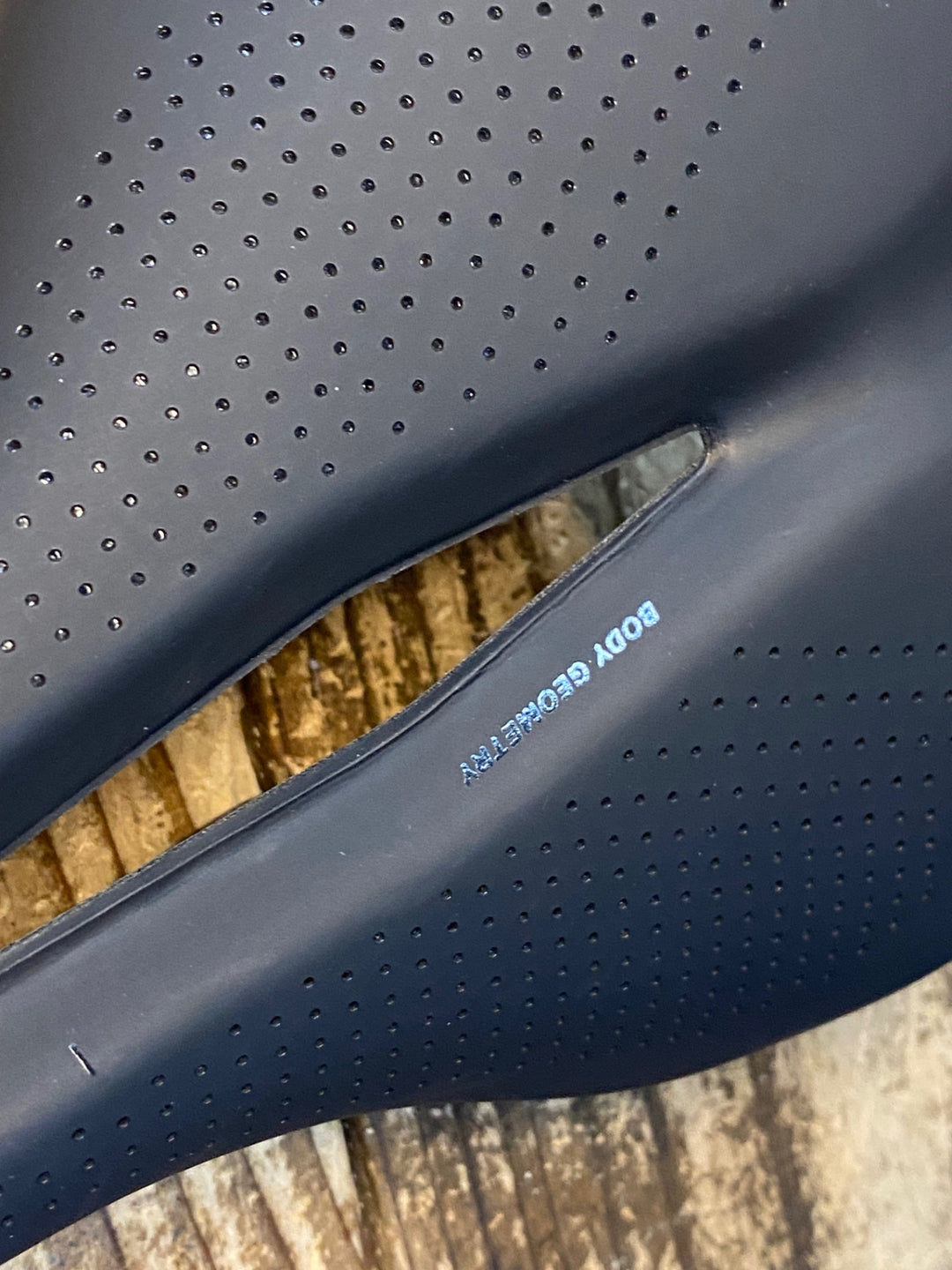 JW243 スペシャライズド SPECIALIZED S-WORKS PHENOM サドル 黒 カーボンレール 155mm