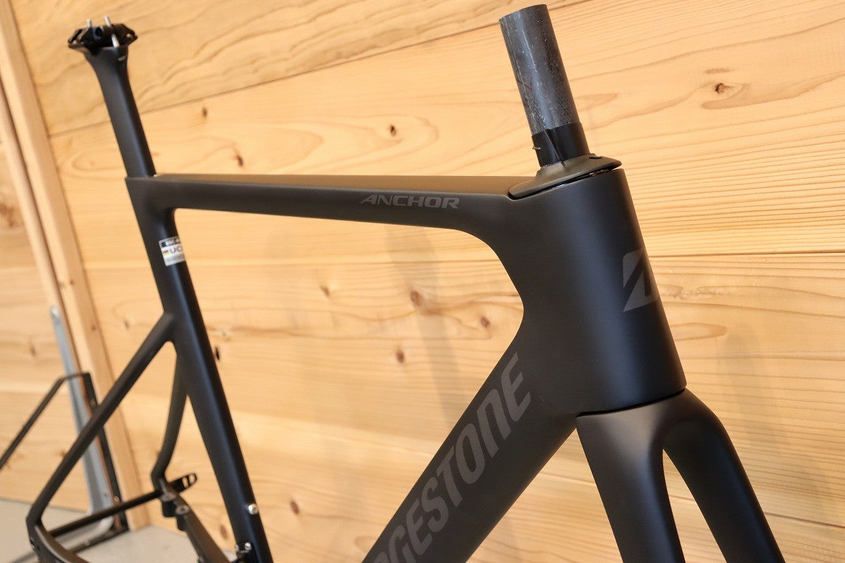 ANCHOR ピストバイクフレーム カーボン製 アンカー カーボンピストフレームBB付 Anchor Carbon frameset