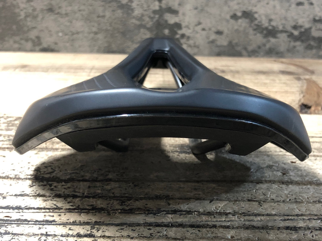 KB146 フィジーク fizik アルゴ テンポ ARGO TEMPO R3 サドル kiumレール 150mm