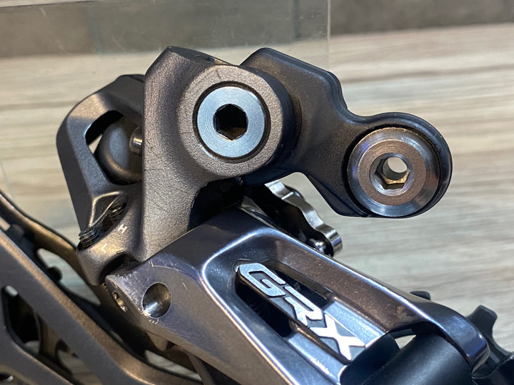 JN664 シマノ SHIMANO GRX RD-RX815 リアディレイラー 11S Di2 電動 動作確認済