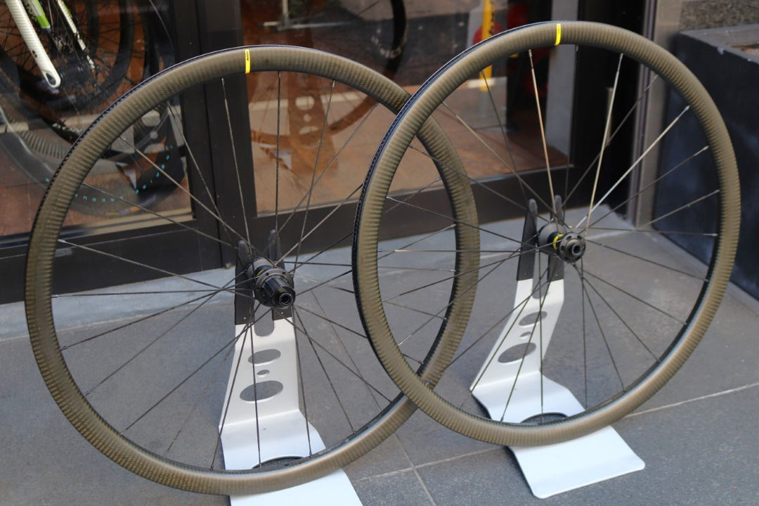 マヴィック MAVIC コスミック COSMIC SL32 DISC カーボン チューブレスレディ ホイールセット シマノ 12/11S 21C【東京南麻布店】