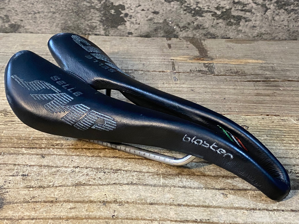 KA319 SELLE SMP blaster サドル 黒 130mm aisi304レール ※座面擦れ