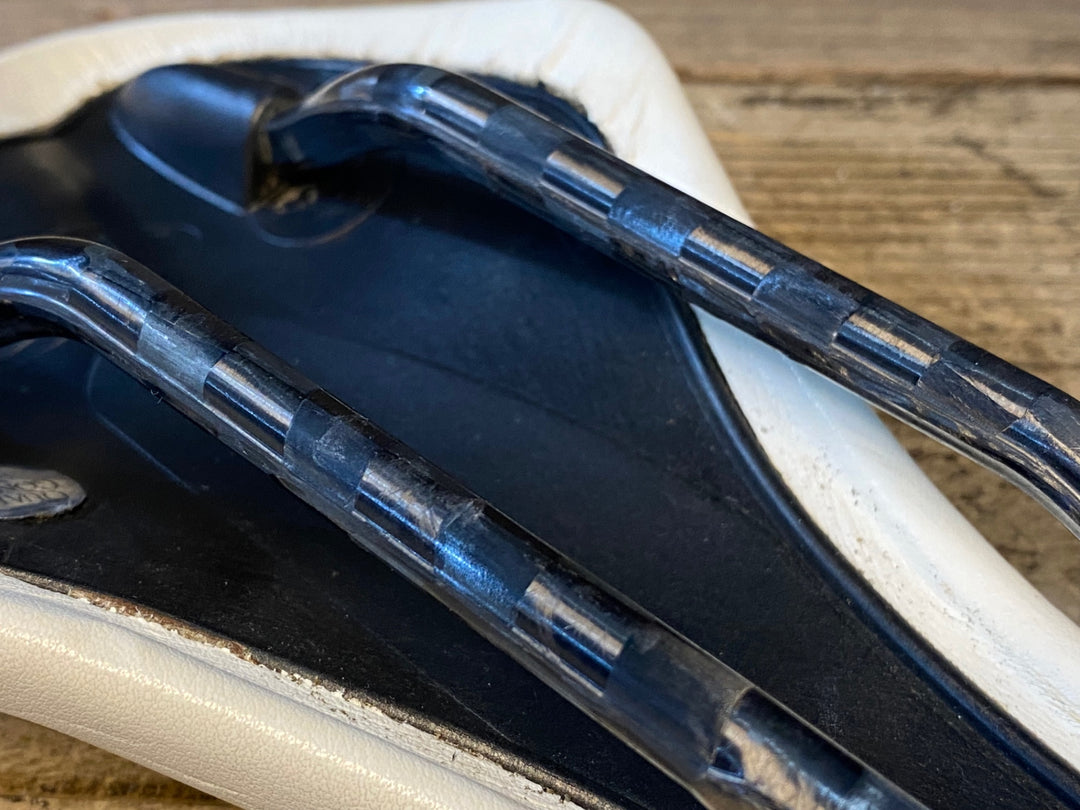 JT837 セライタリア selle italia SLR CONTADOR LIMITED EDITION ※レール裏クラックのためジャンク