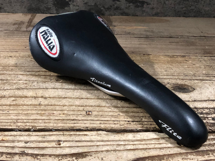KI845 セライタリア Selle Italia フライト FLITE チタニウム Titanium サドル チタンレール 黒