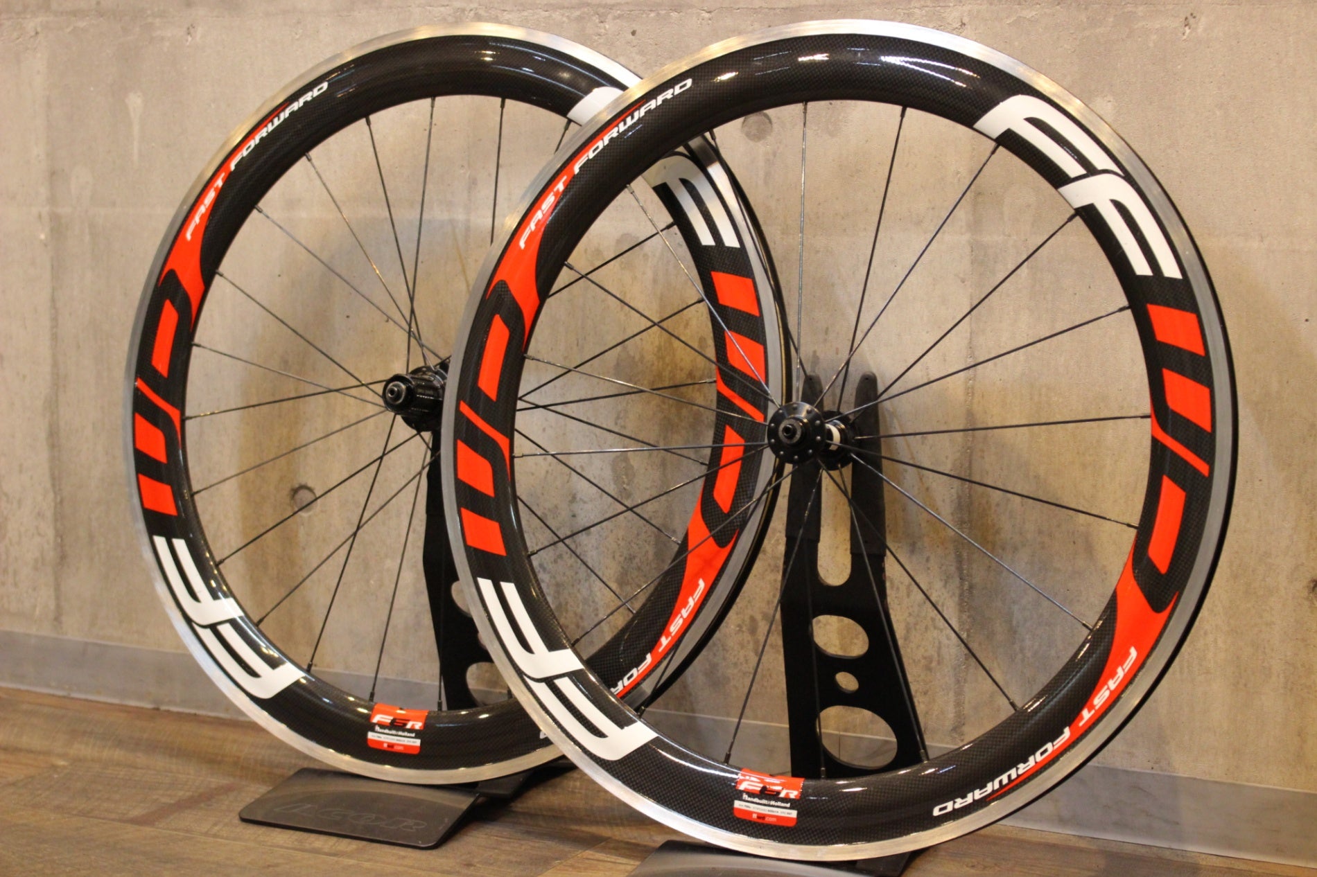 ファストフォワード FFWD F6R アルミ/カーボン クリンチャー ホイール