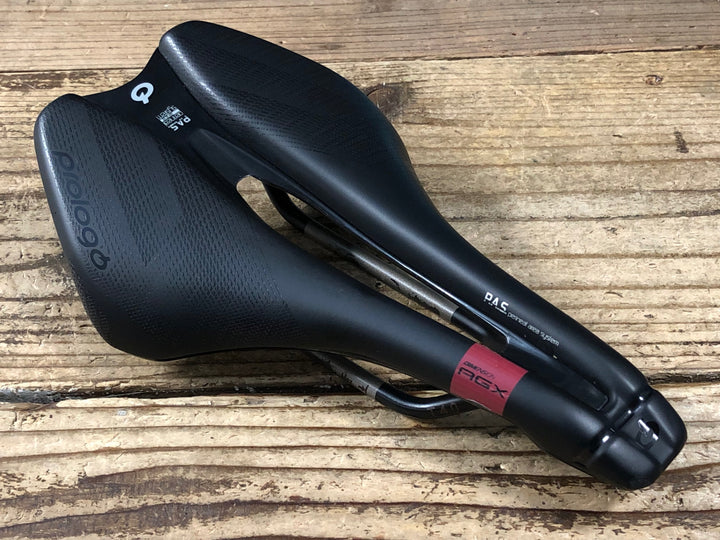 KP223 プロロゴ PROLOGO ディメンション DIMENSION AGX サドル T4.0レール 143mm 黒