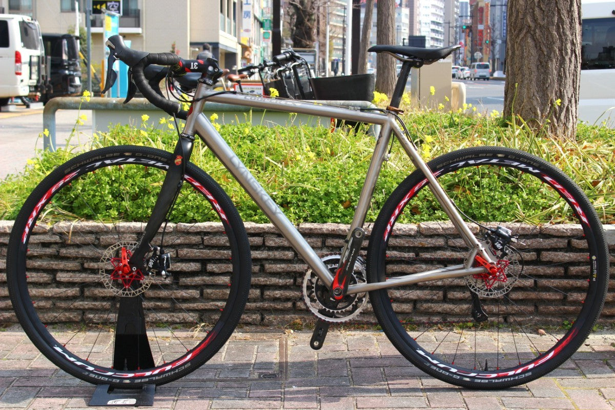 THE SHISHIKUI Ccc /グレー SHISHIKUI」シシクイ公式オンラインストア
