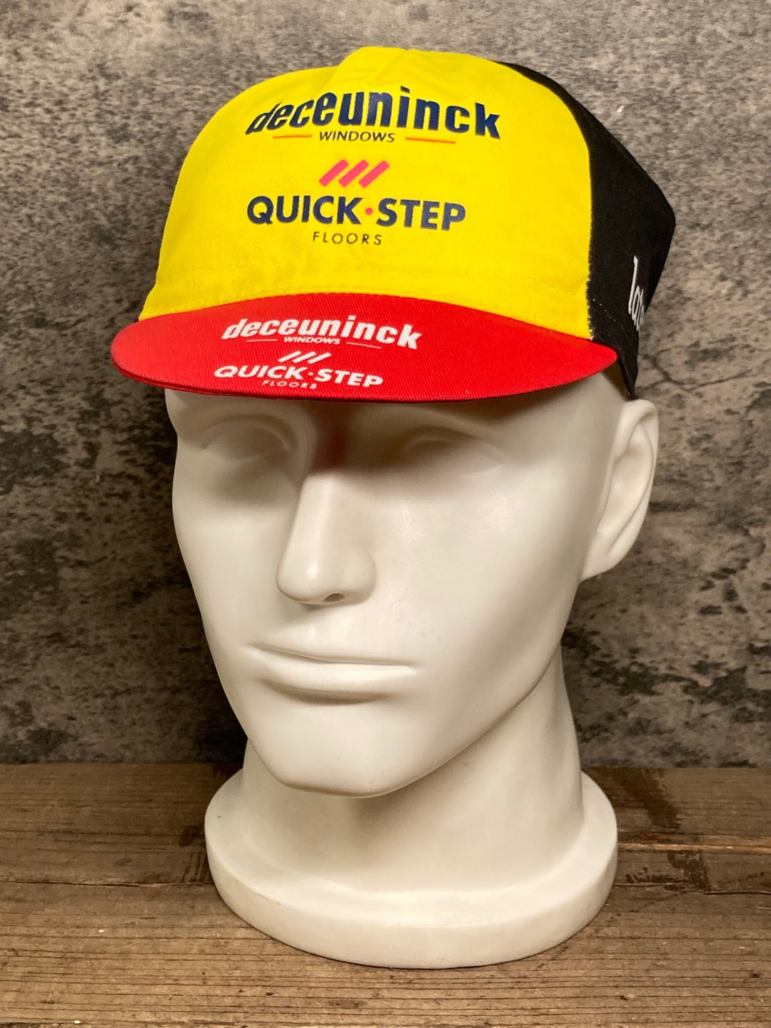 JH848 フェルマルク vermarc サイクルキャップ 黄 黒 ワンサイズ QUICK STEP