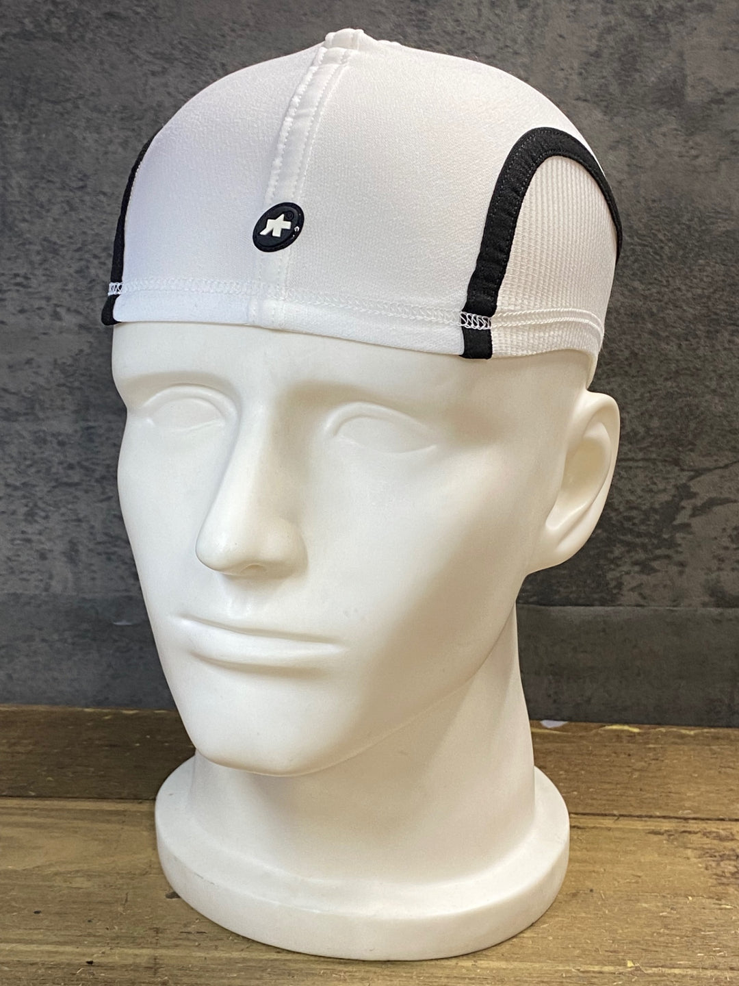 JW332 アソス assos ROBOFOIL サイクルキャップ 白 I