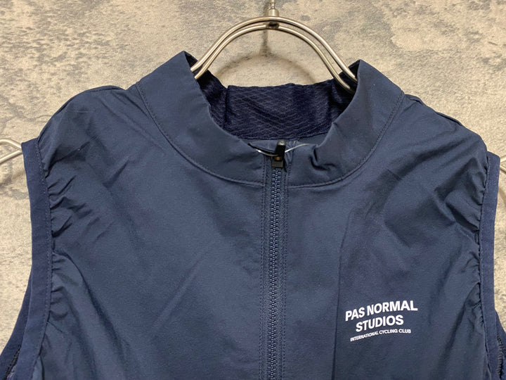 JY502 パスノーマルスタジオ PAS NORMAL STUDIOS Mechanism Stow Away Gilet ジレ サイクルベスト ネイビー M