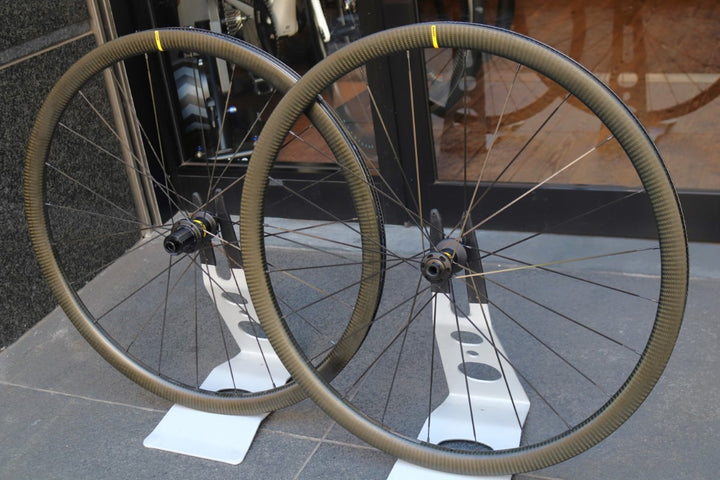 マヴィック MAVIC コスミック COSMIC SL32 DISC カーボン チューブレスレディ ホイールセット シマノ 12/11S 21C【東京南麻布店】