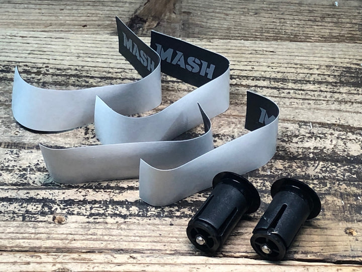 JN774 MASH HANDLE BAR TAPE バーテープ 黒 ※一部劣化のためジャンク