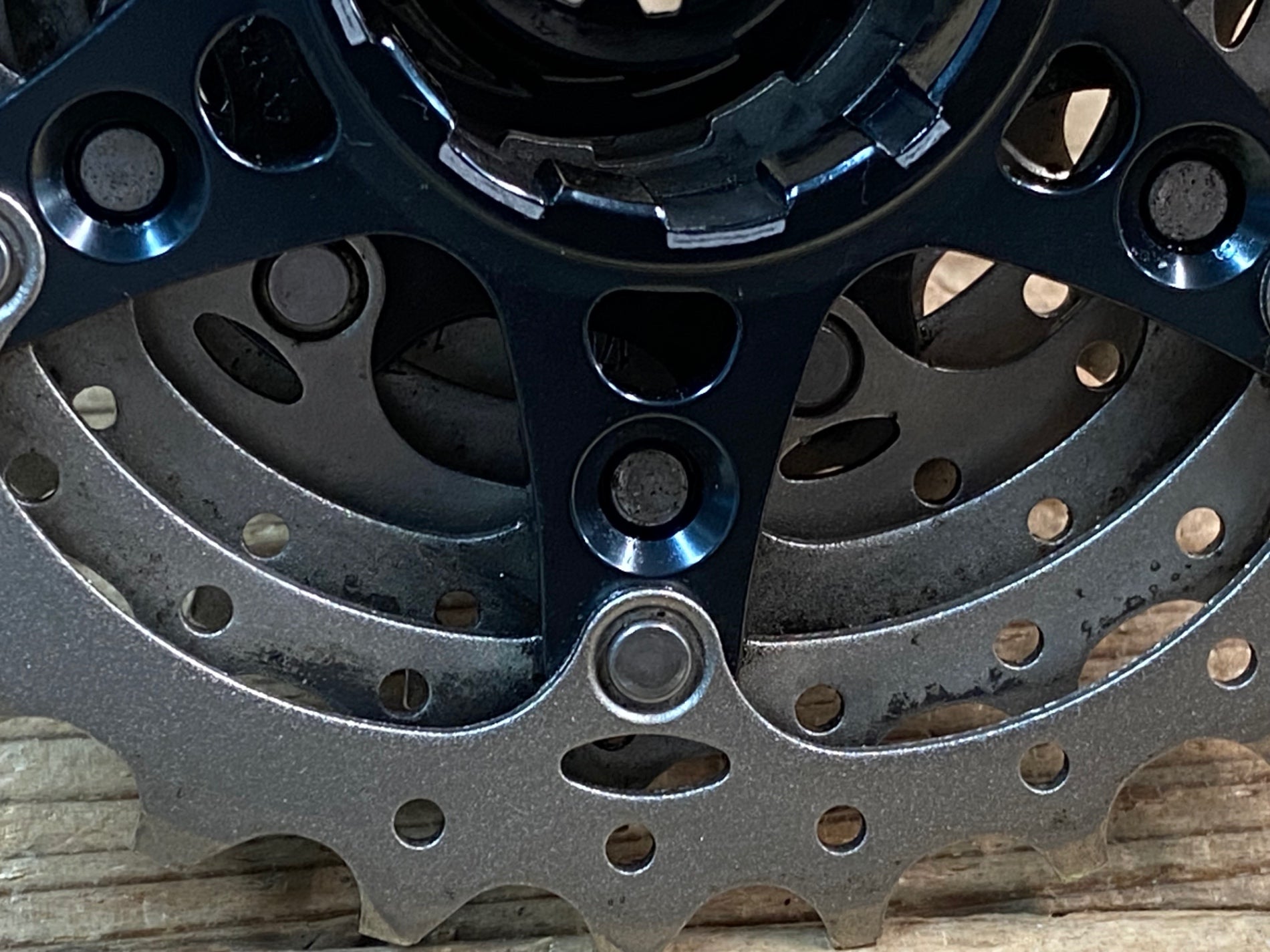 SHIMANO ULTEGRA CS-R8000 11速スプロケット Shimano Ultegra CS-R8000 11-speed Cassette | CANYON JP