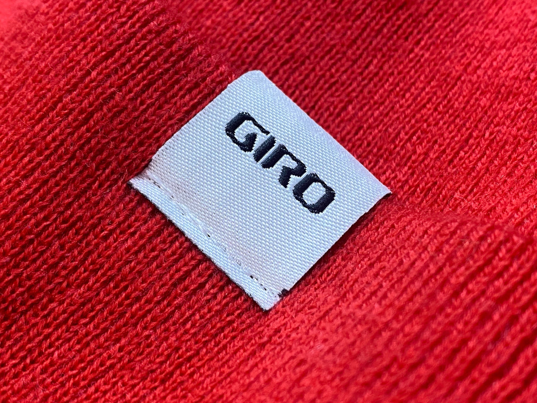 JW704 ジロ GIRO ニットビーニー 赤