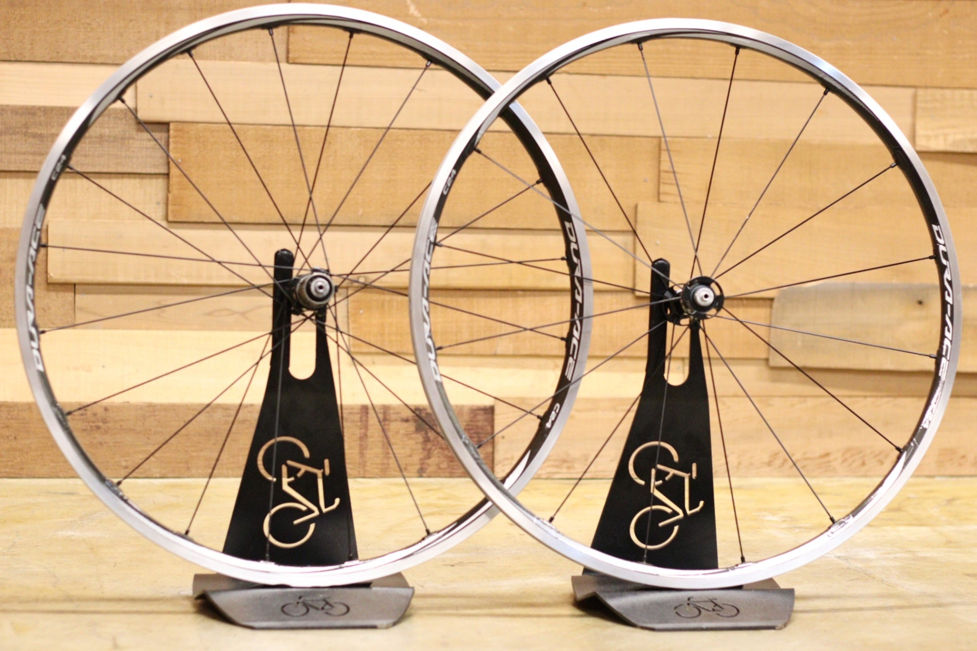 シマノ SHIMANO デュラーエース DURA-ACE WH-9000 C24 アルミ