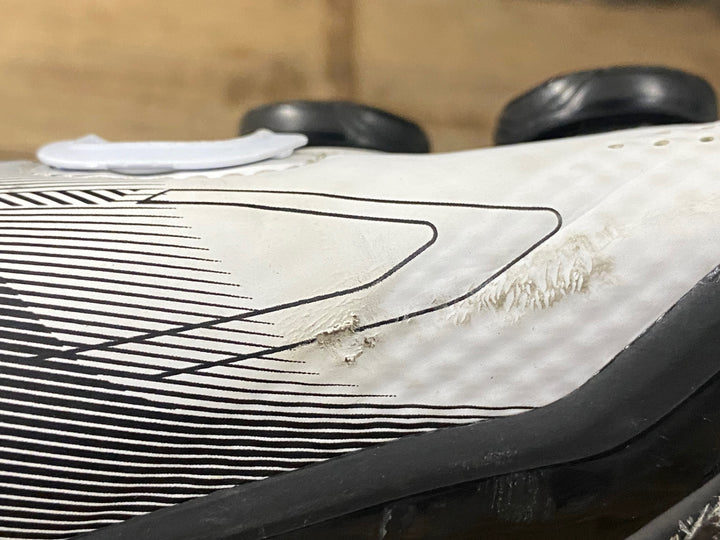 KH963 シマノ SHIMANO RC7 SHRC702M WIDE ビンディングシューズ 3穴 BOA 白 黒 EU43 ※右に僅かな穴有
