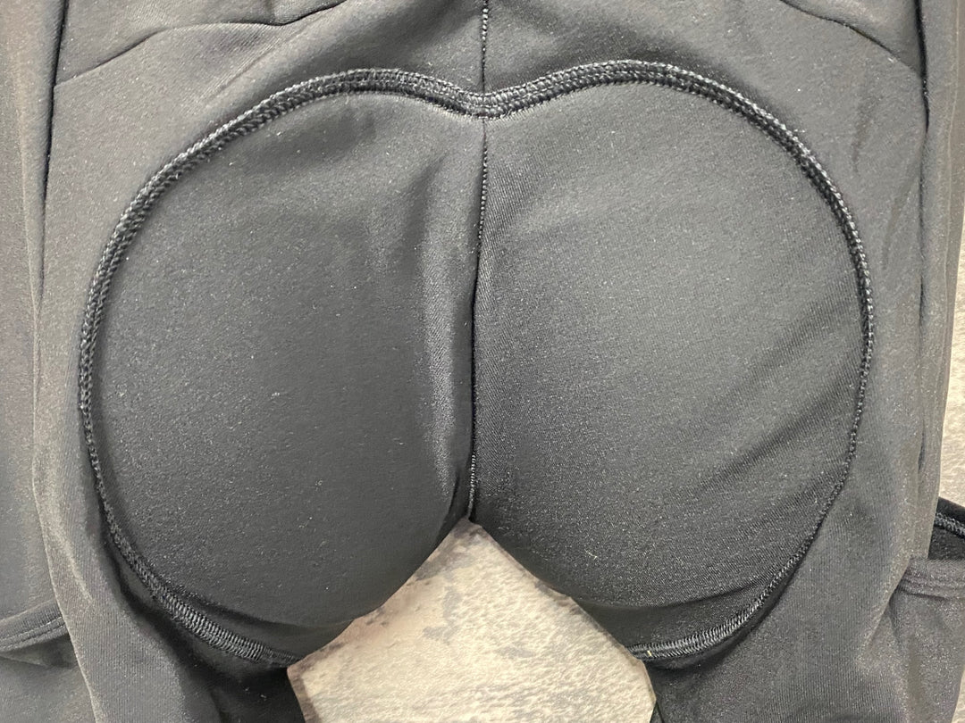 KA822 ラファ rapha CORE CARGO WINTER TIGHTS WITH PAD ビブタイツ M 黒 裏起毛 ※ロゴ剥がれ