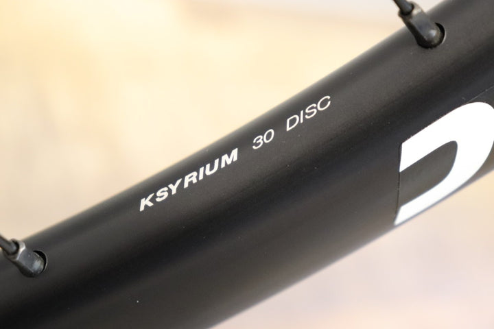未使用品 マヴィック MAVIC キシリウム KSYRIUM 30 DISC アルミ チューブレスレディ シマノ 12/11S ホイールセット 【さいたま浦和店】