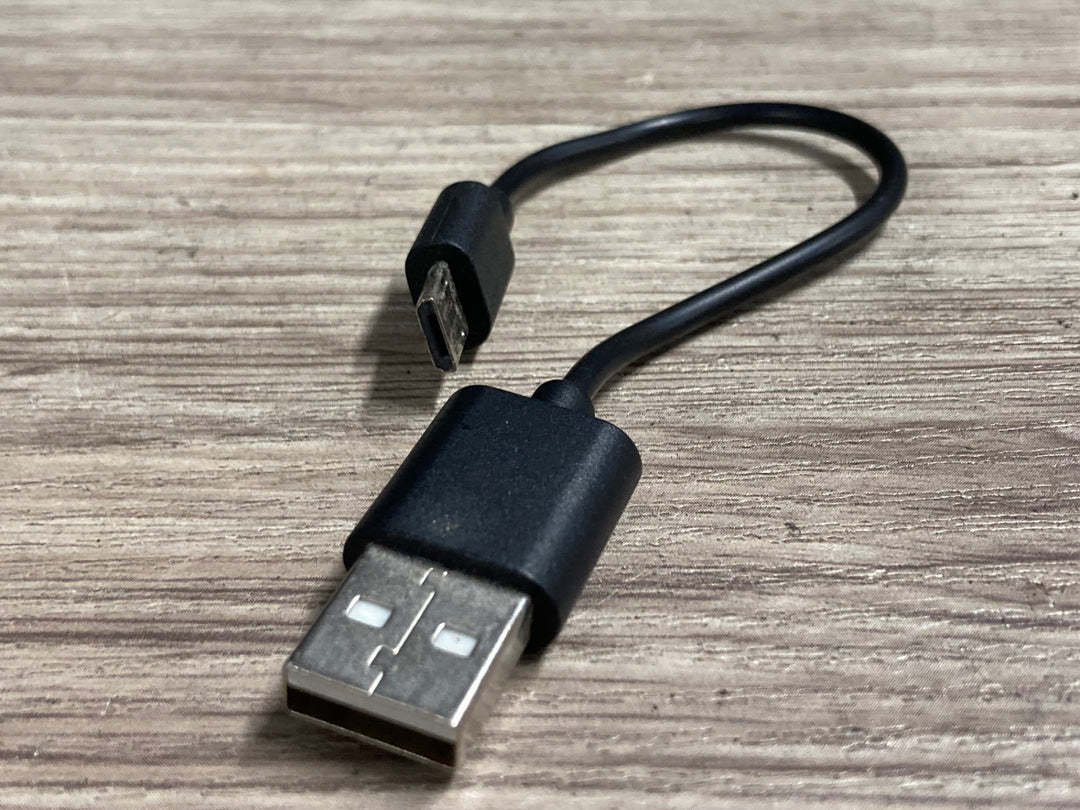 KD078 レザイン LEZYNE LITE DRIVE 1000XL フロントライト サテンシルバー 点灯確認済
